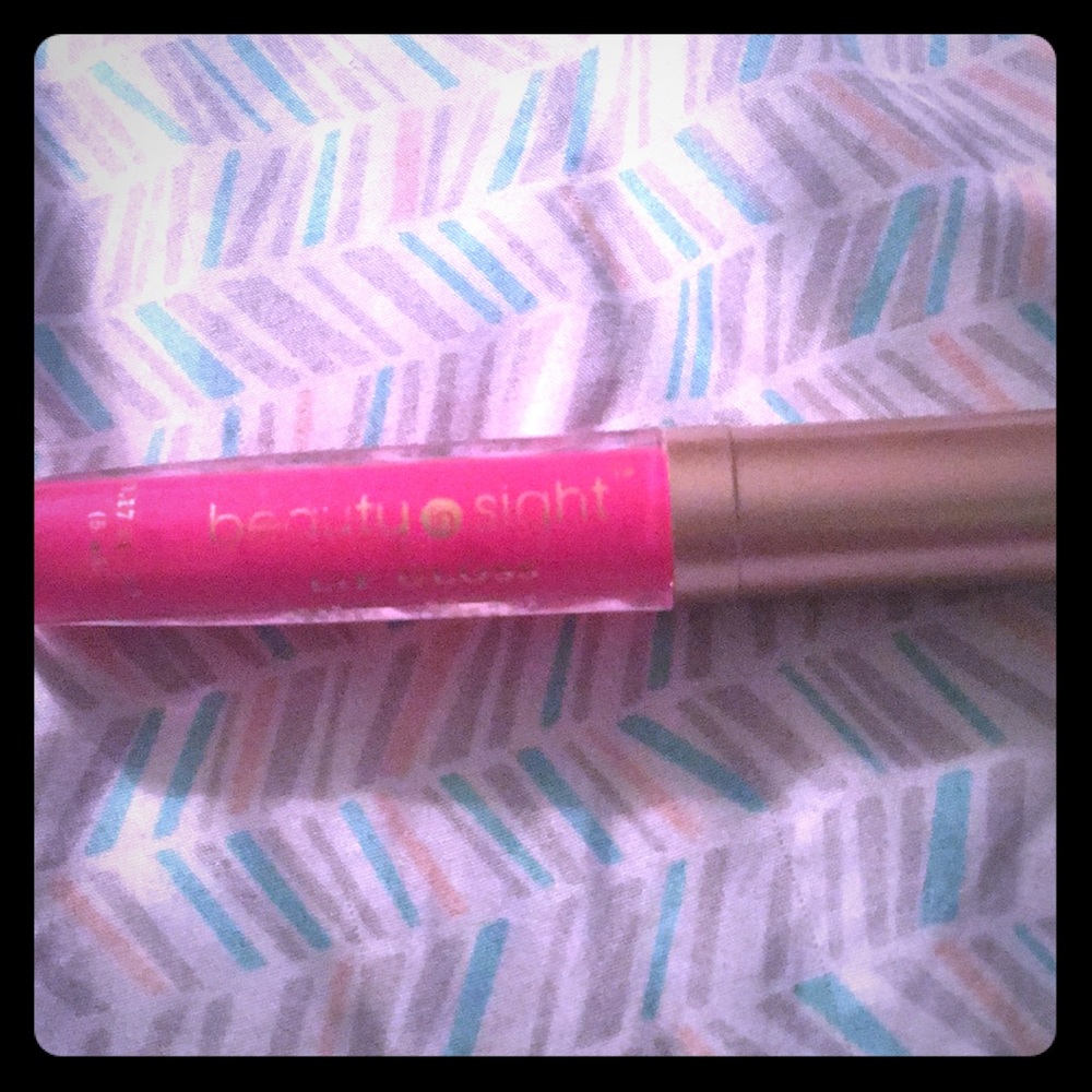 Hot pink lip gloss💋
